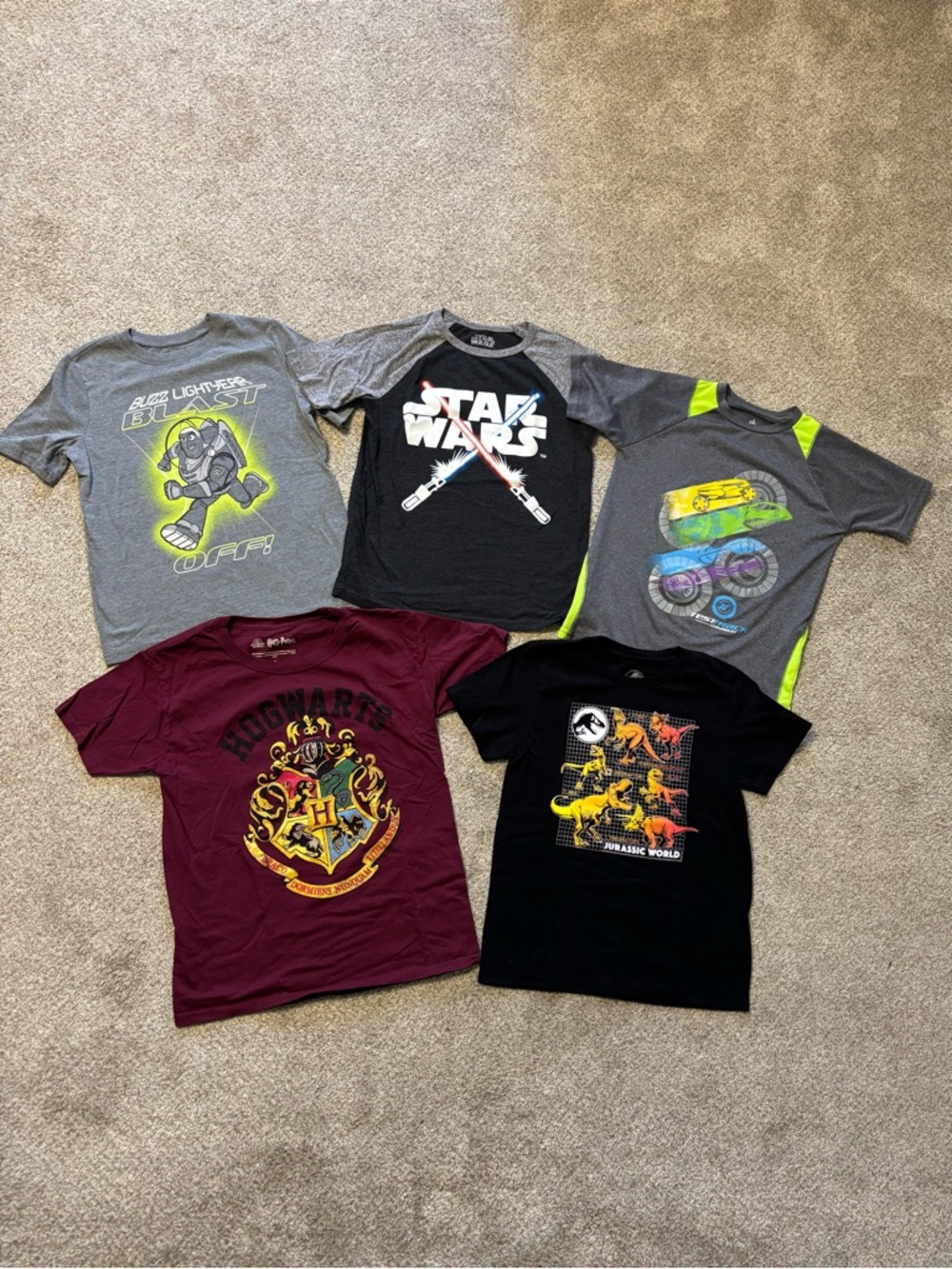 Boys medium size 10 Disney universal parks Orlando trip tees
